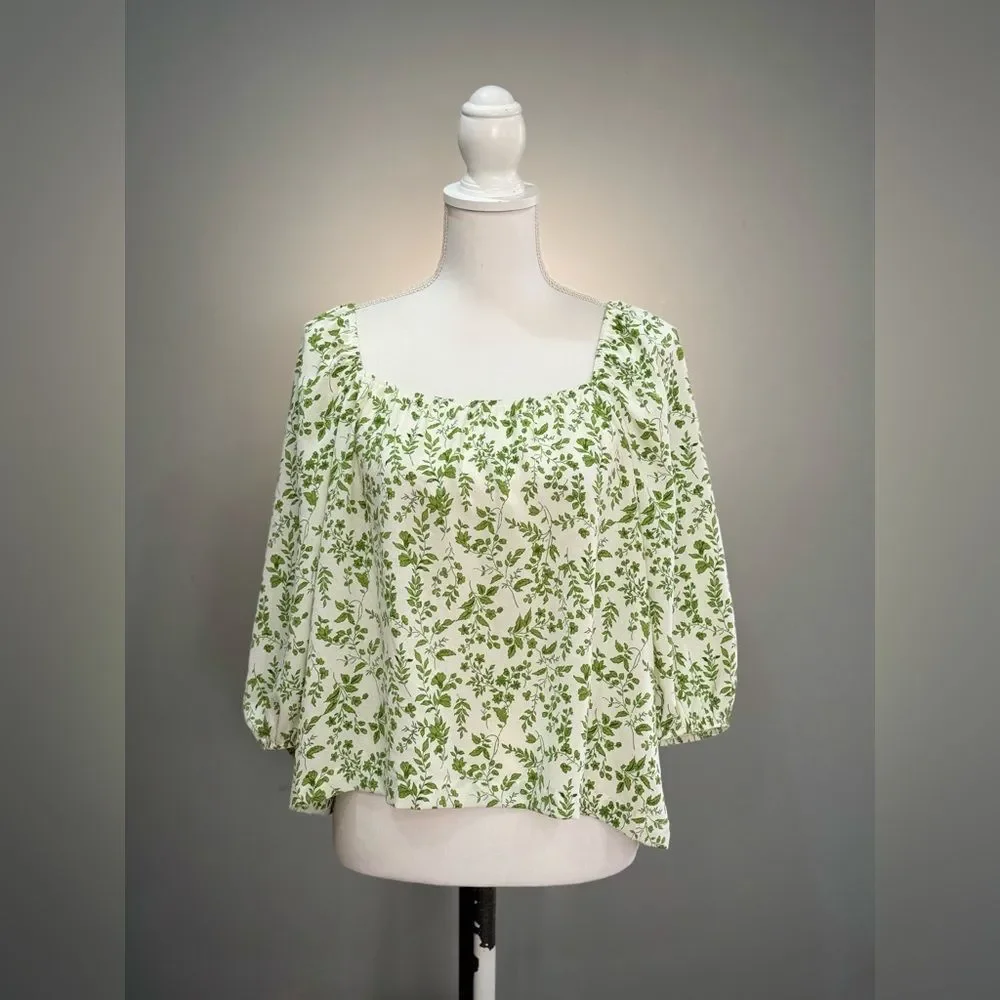 White If She Loves Floral Peasant Blouse Size L - Picture 1 of 5